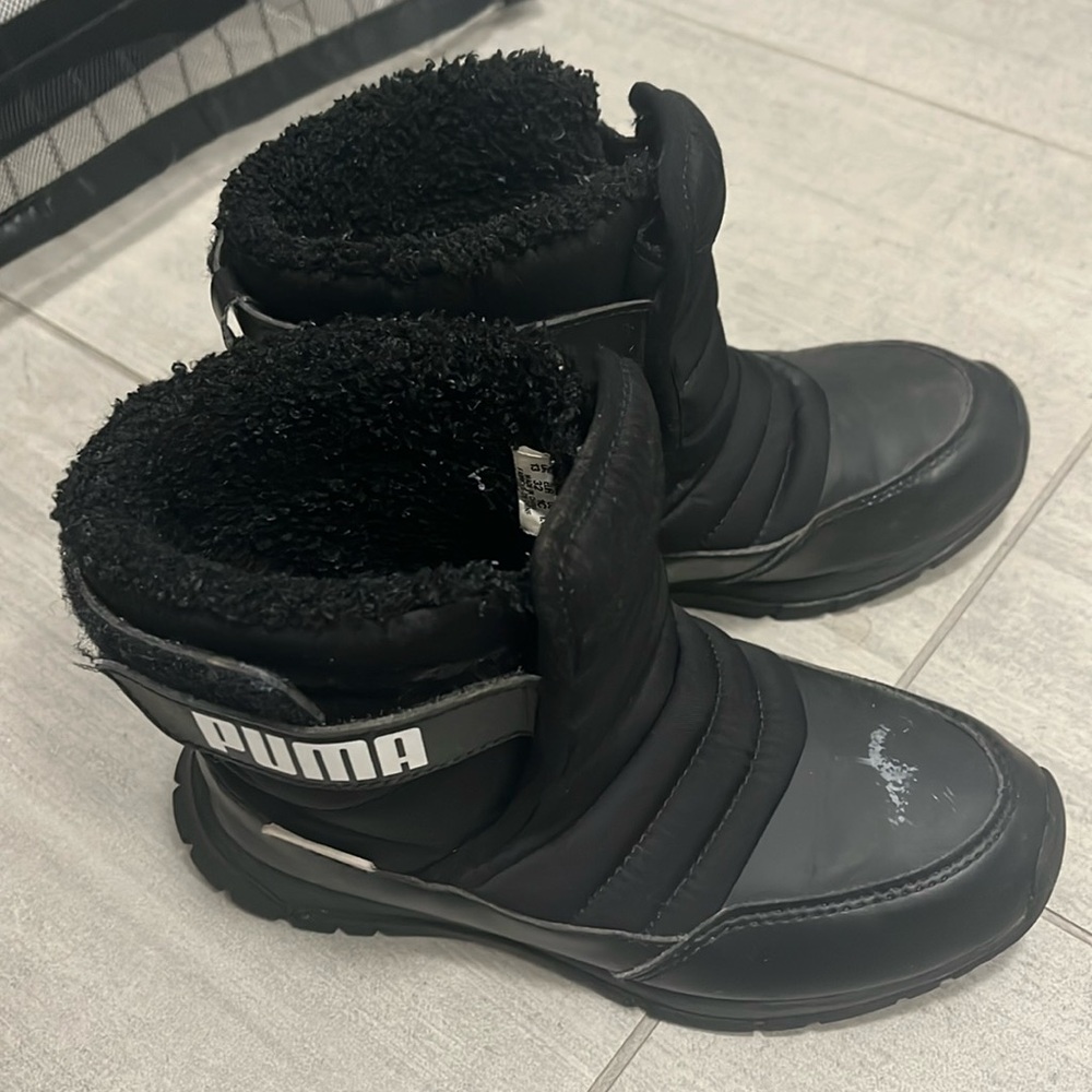 puma kid boots us size 1